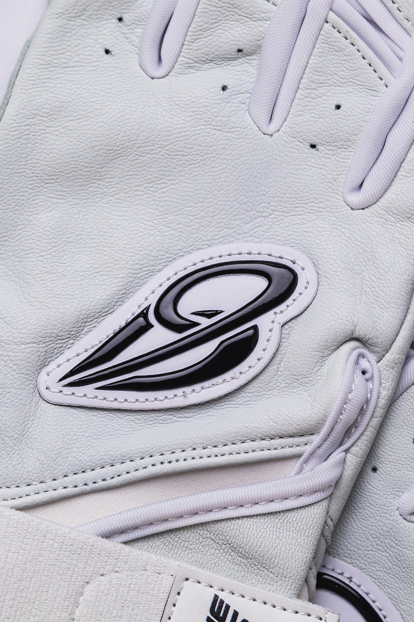 Best9 Long Cuff Premium Batting Gloves - White